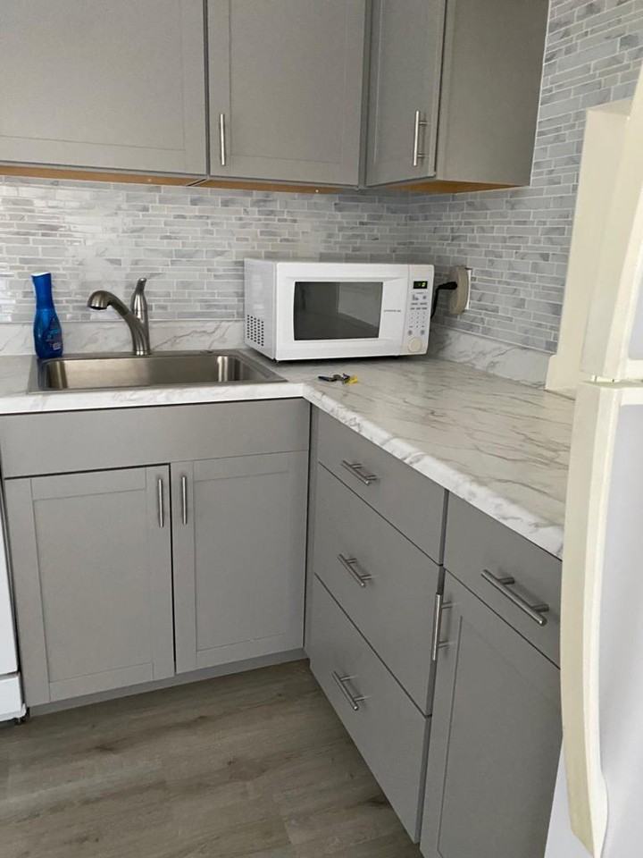 19 Abbey Ln ##206 - Photo 4 of 12