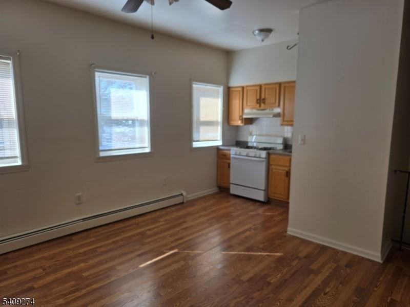 1707 S Wood Ave - Photo 7 of 18