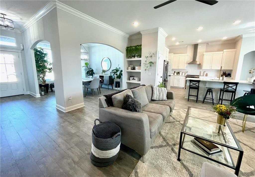 2014 W Chandler Ave - Photo 6 of 47