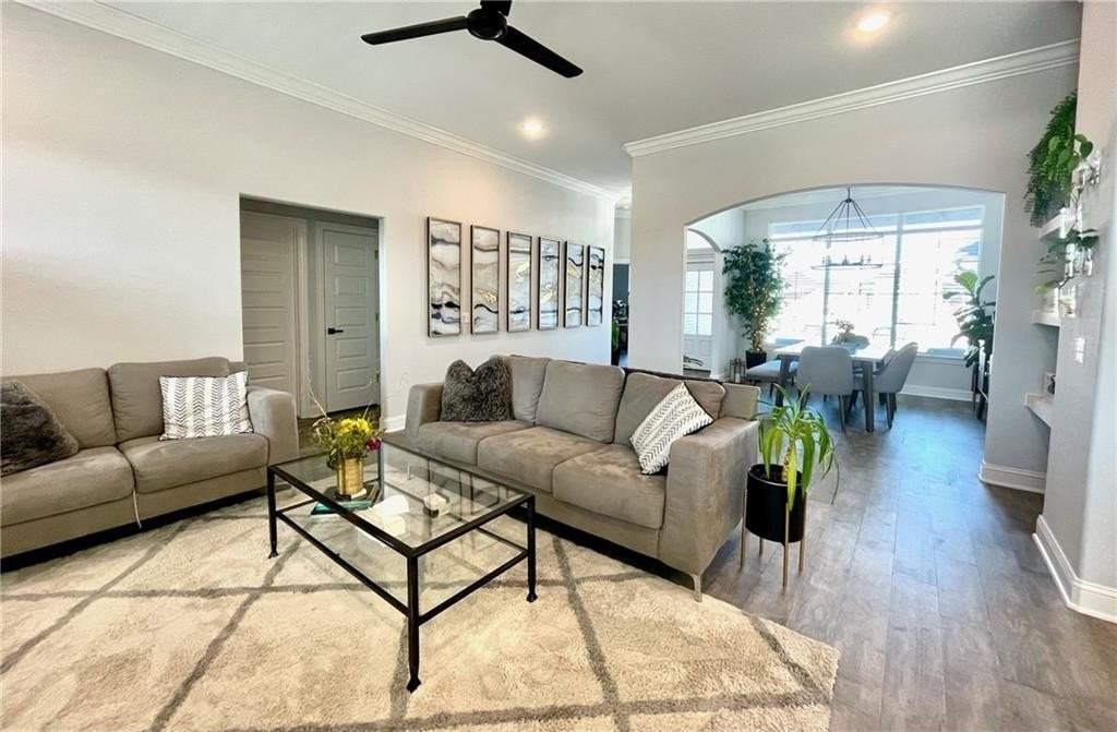 2014 W Chandler Ave - Photo 7 of 47