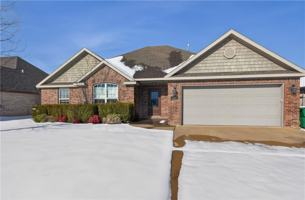 featured image of 1241 Kensington Dr