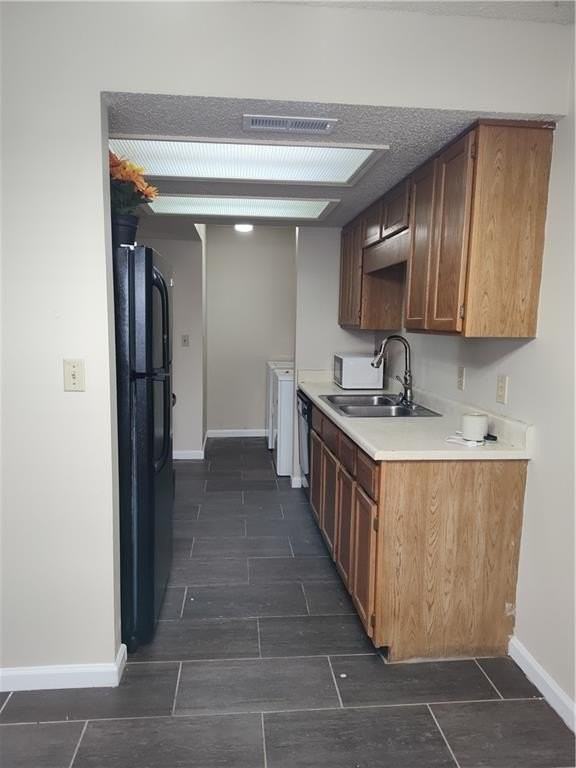 404 Fairway Cir #F - Photo 2 of 7