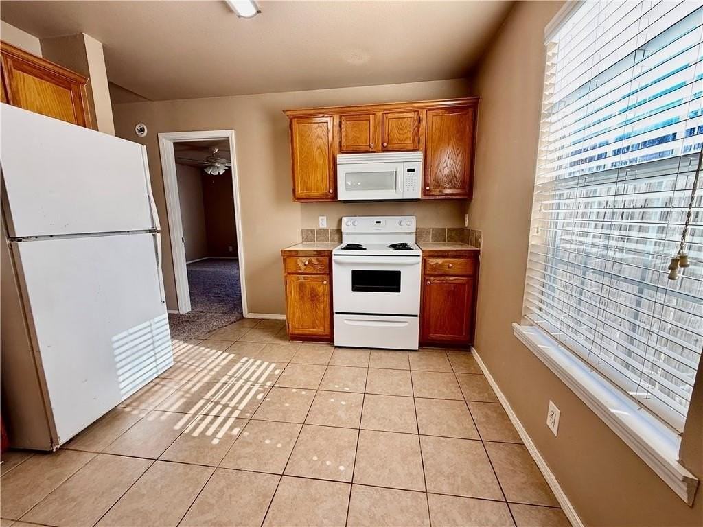 29 Cheryl Cir - Photo 6 of 17