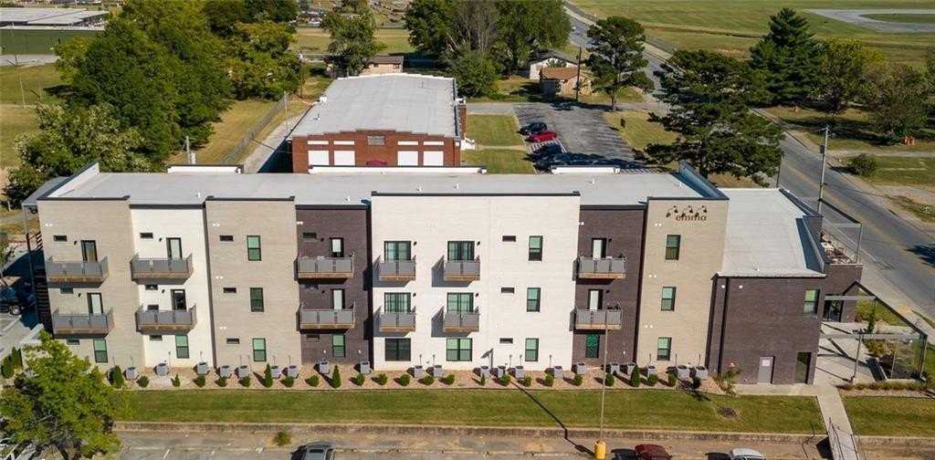 726 E Emma Ave #101 - Photo 7 of 10