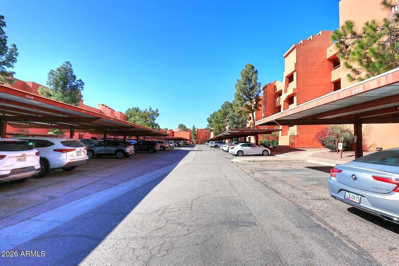 12212 N Paradise Village Pkwy S Apt 302 #302 - Photo 3 of 50