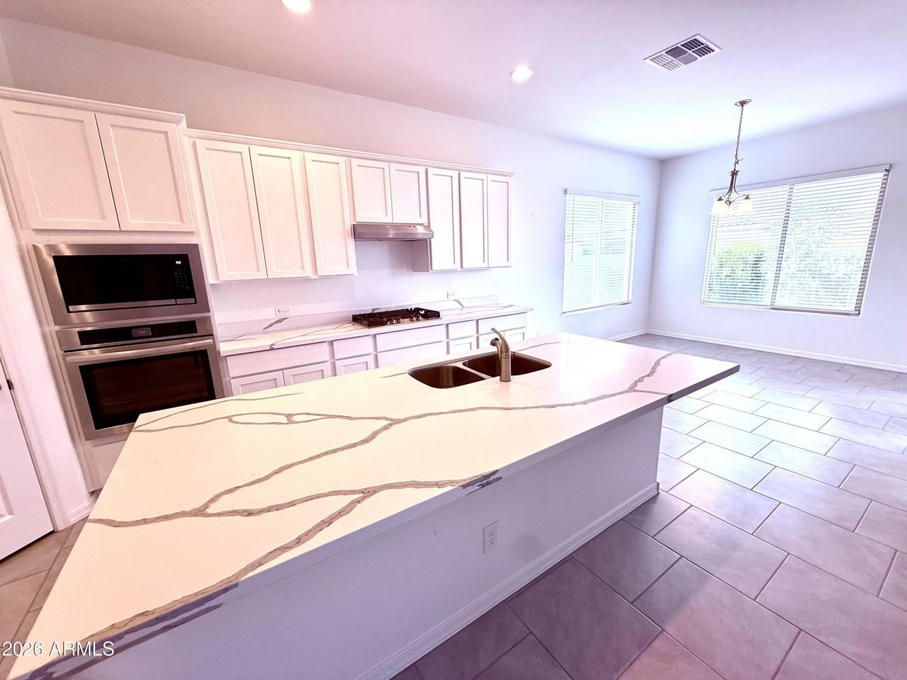 22780 E Orion Way - Photo 4 of 50