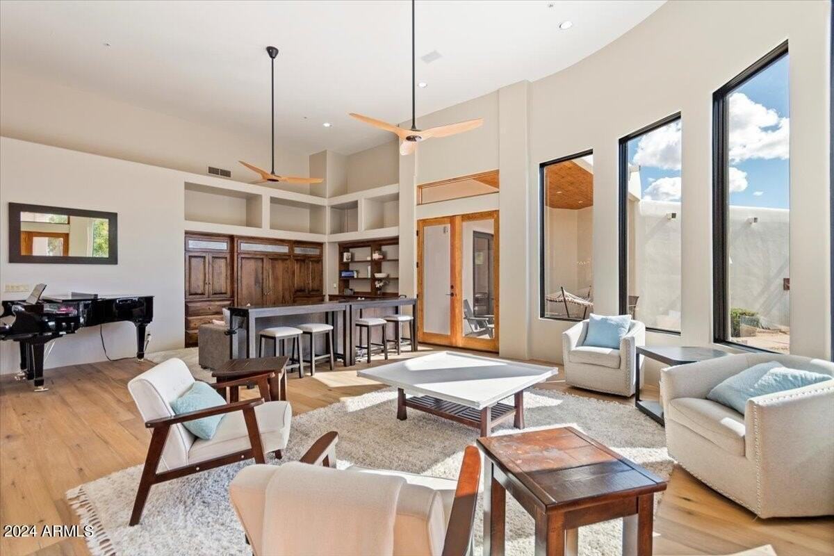 9735 E Cortez St - Photo 5 of 35