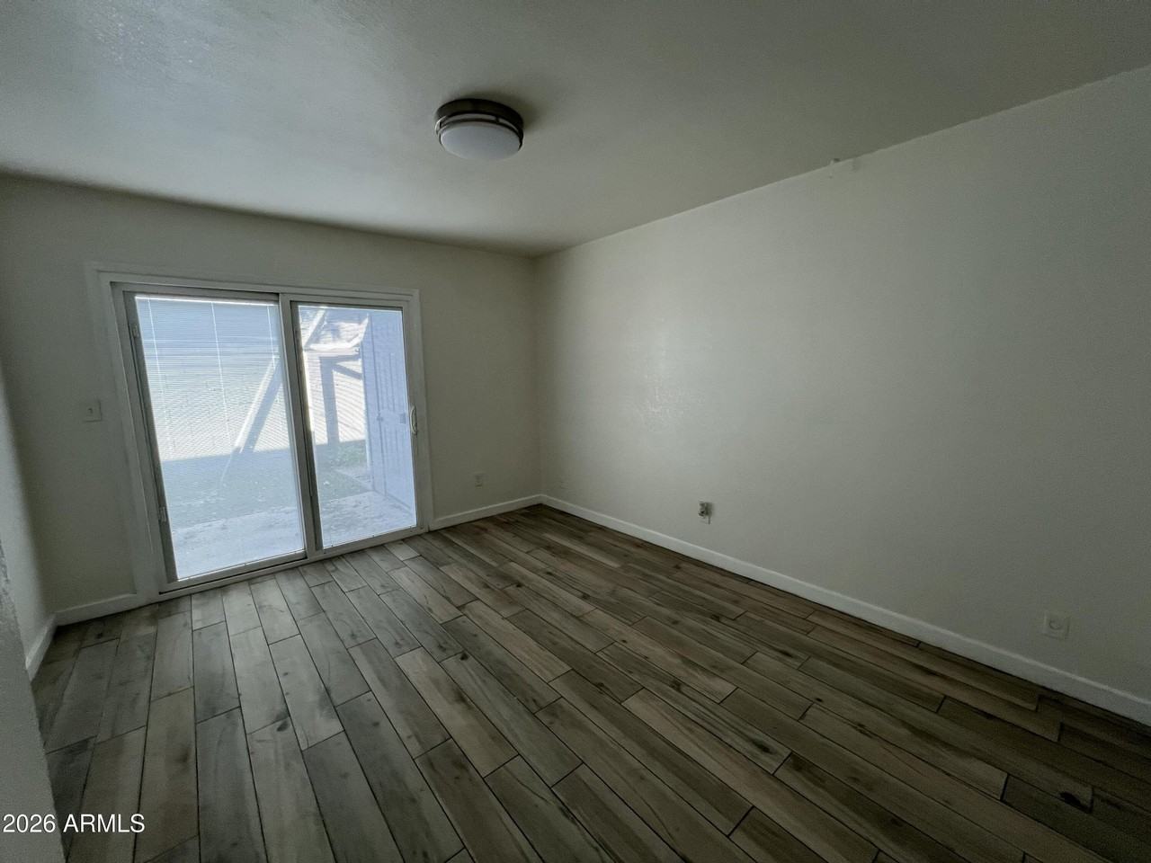 4250 N 27th St Apt 4 #4 - Photo 5 of 14