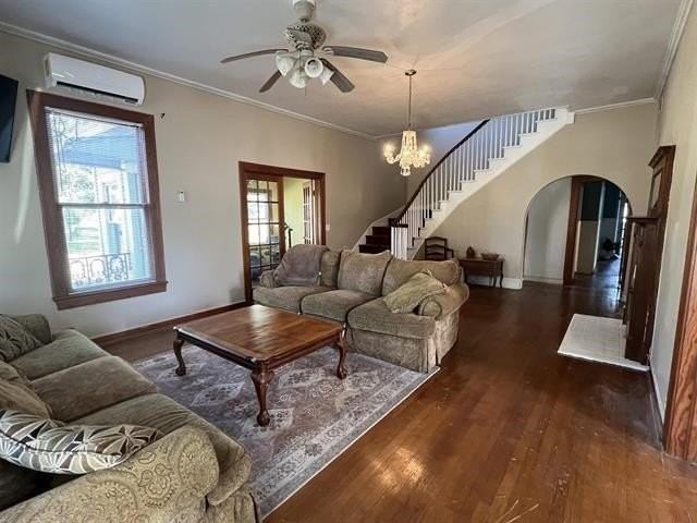 305 W Main St - Photo 3 of 21