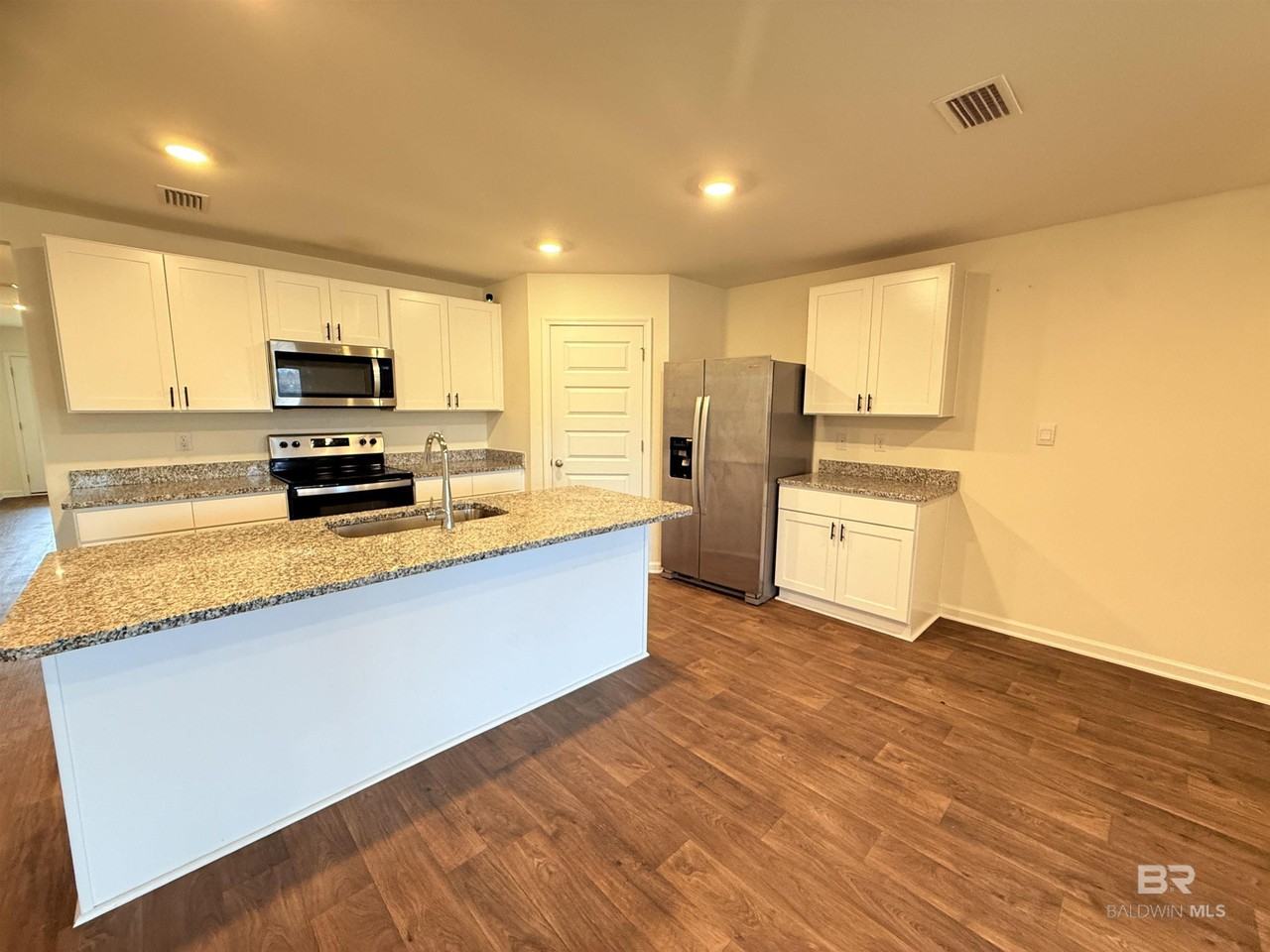 11655 Elemis Dr - Photo 2 of 16