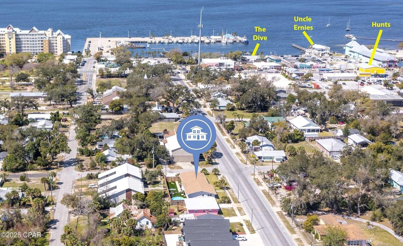 2615 W 11th St - Photo 2 of 50