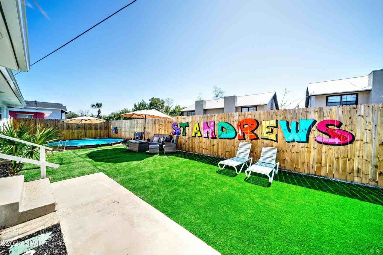 2615 W 11th St - Photo 5 of 50