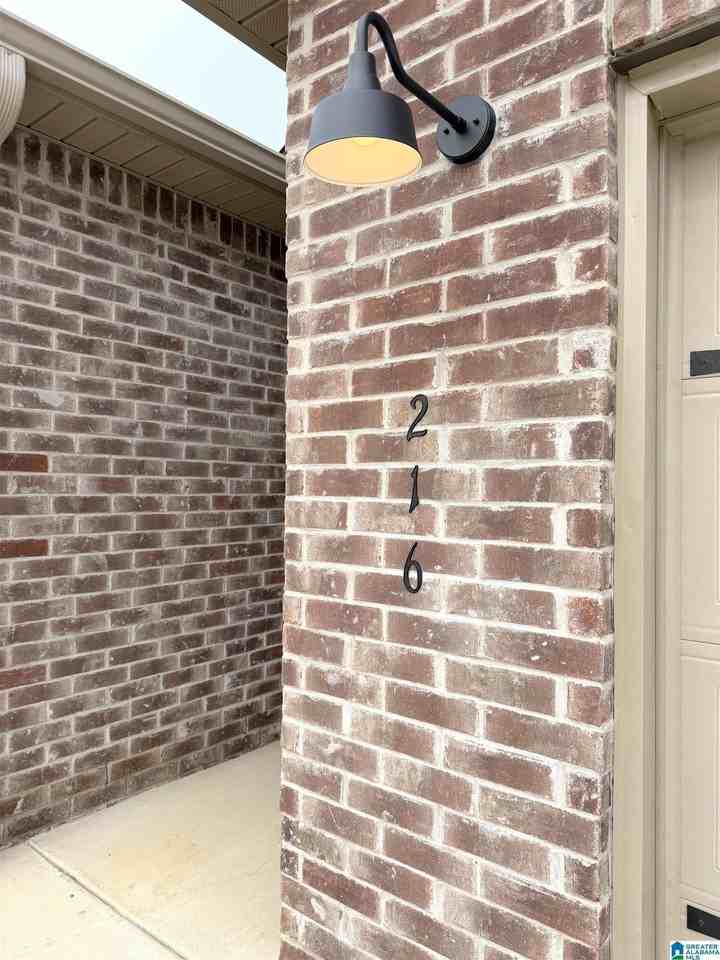 216 Paca Ln - Photo 2 of 38