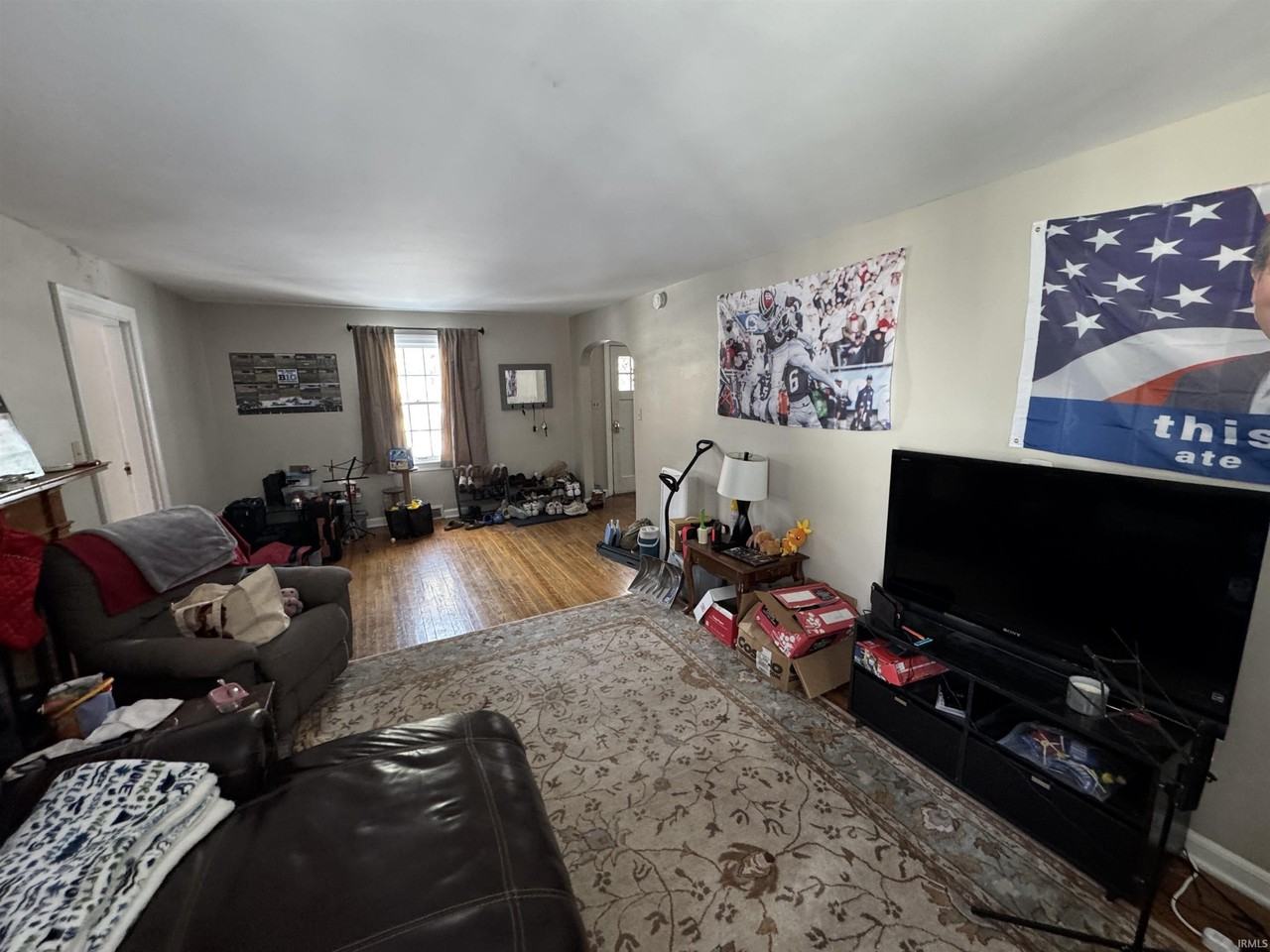 526 S Mitchell St - Photo 4 of 23