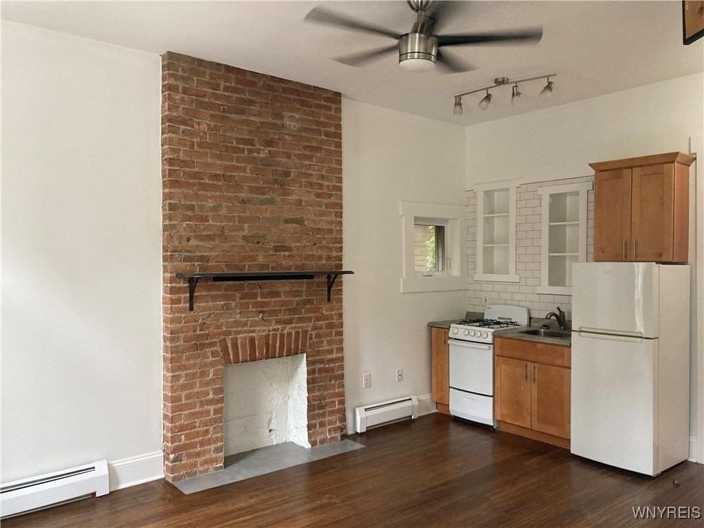 77 Johnson Park Unit 1 #1 - Photo 4 of 7