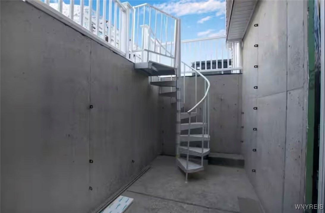 140 Seymour St Lowr Level - Photo 7 of 10