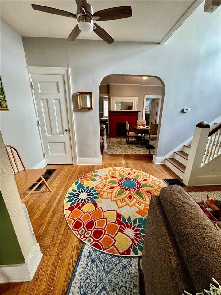 275 Rosedale St - Photo 6 of 25