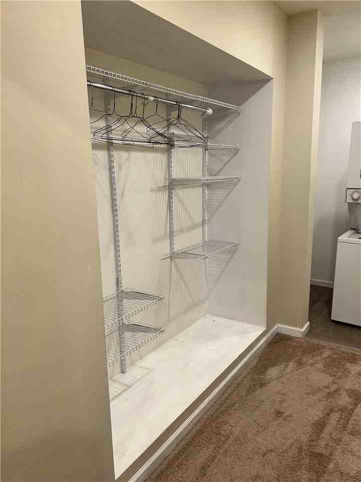 256 E 14th St - Photo 5 of 9