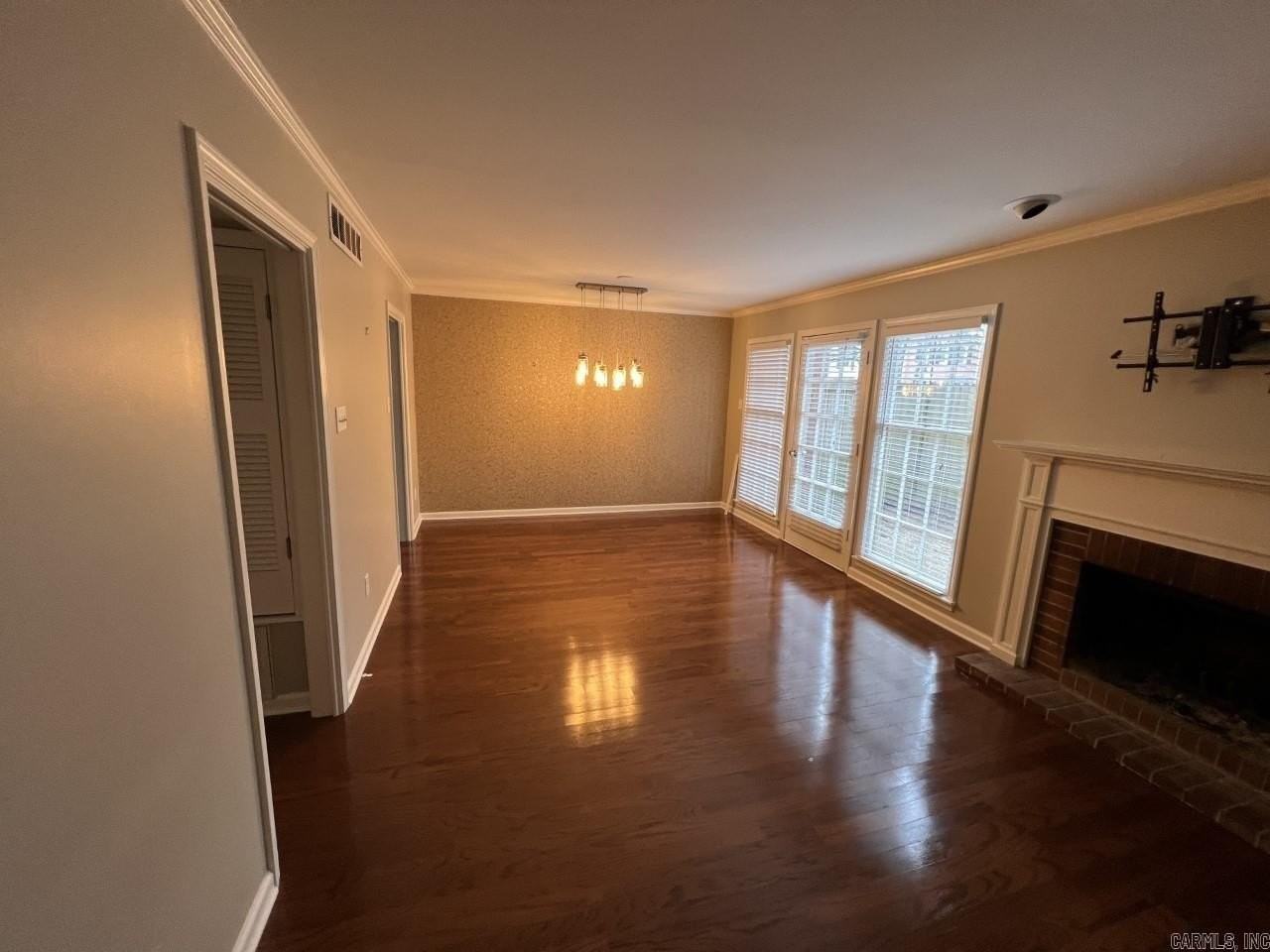 2805 Foxcroft Rd #402 - Photo 4 of 8