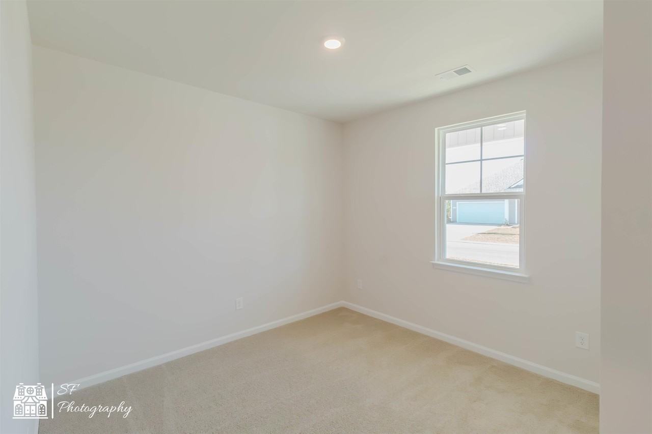 188 Hadley Springs Ave - Photo 5 of 31