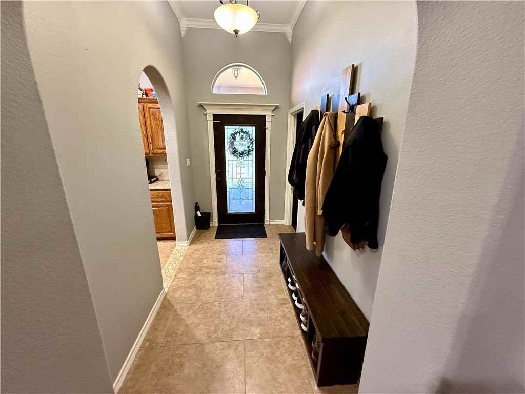 6309 Maximus Dr - Photo 2 of 14