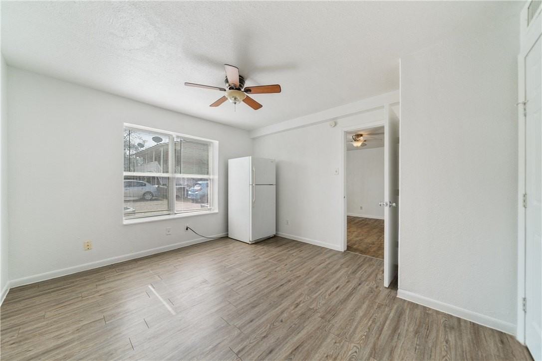 901 Furman Ave Apt F #F - Photo 6 of 13