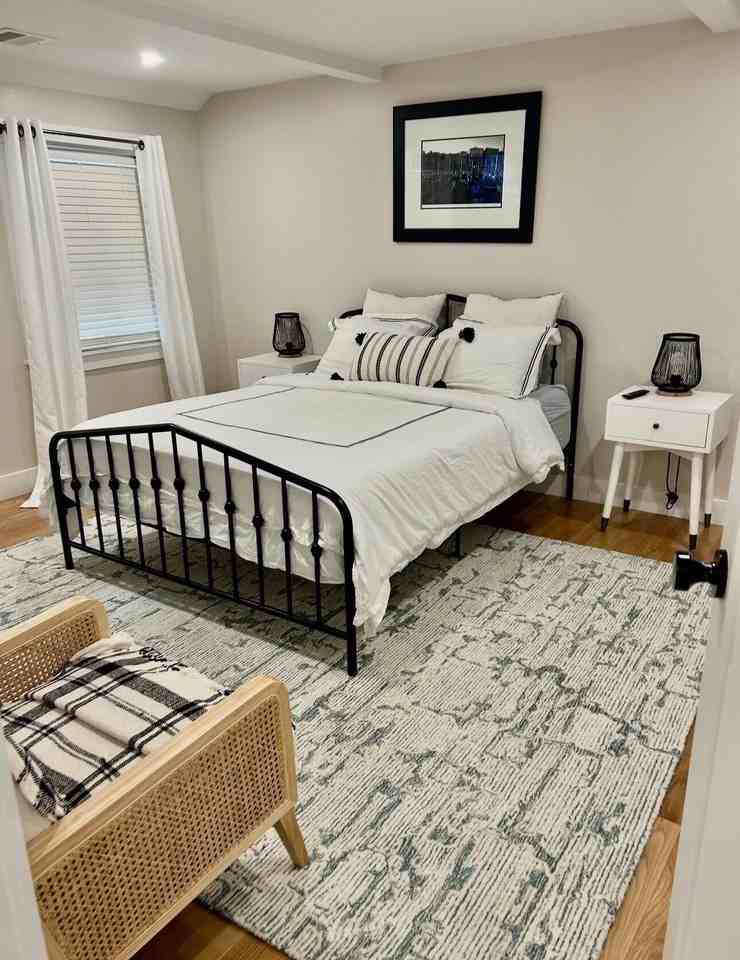 114 Pleasant Pines Ave - Photo 7 of 14