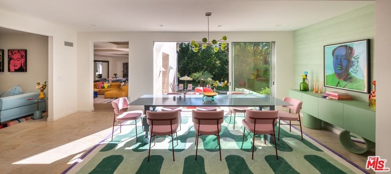 661 Doheny Rd - Photo 7 of 33