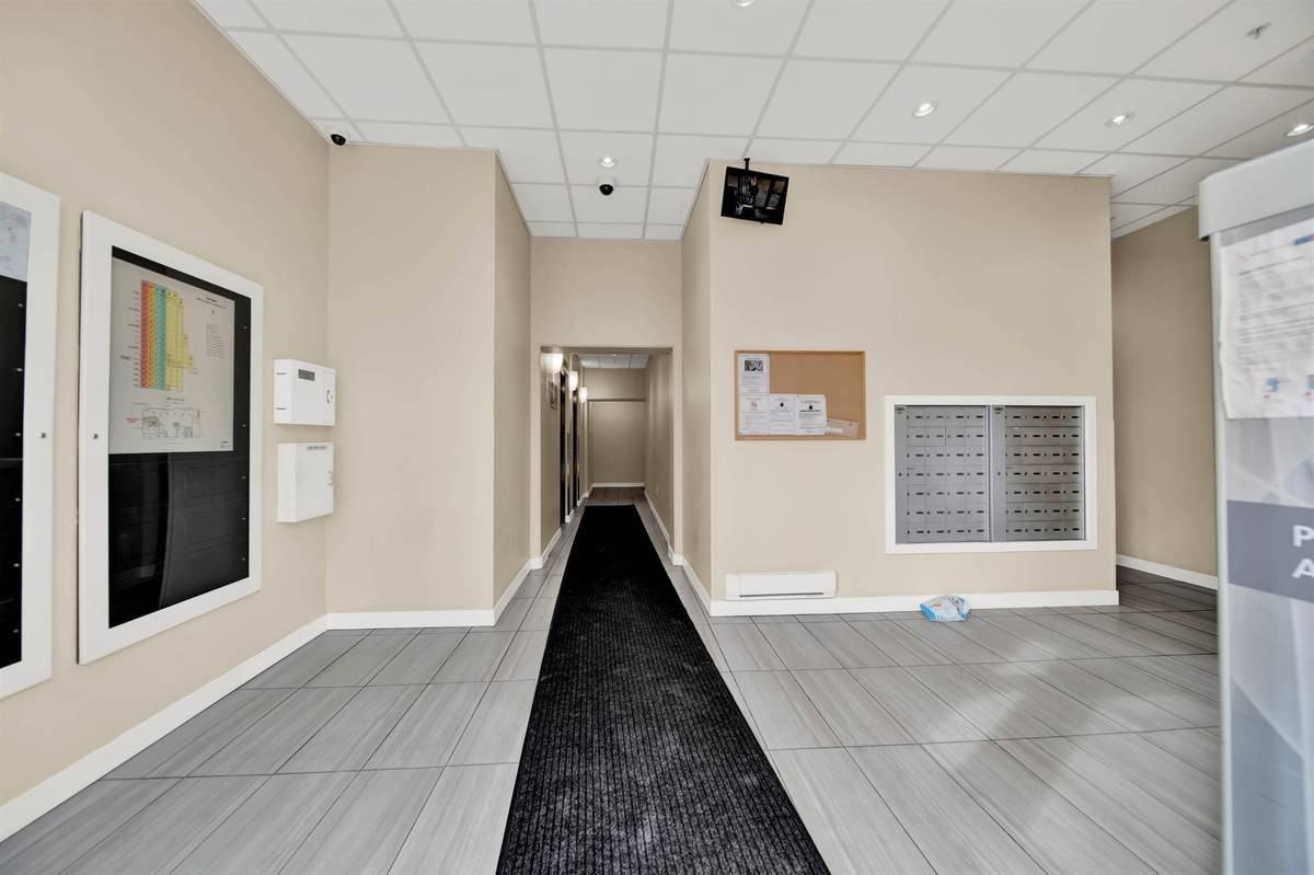 2689 Kingsway - Photo 7 of 18