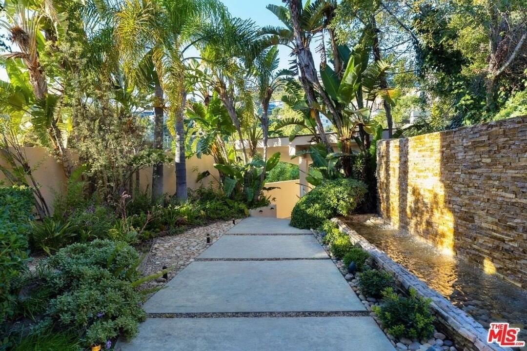 8825 Hollywood Blvd - Photo 5 of 23