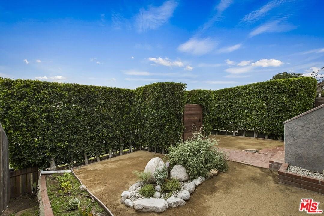 5215 Almaden Dr - Photo 2 of 50