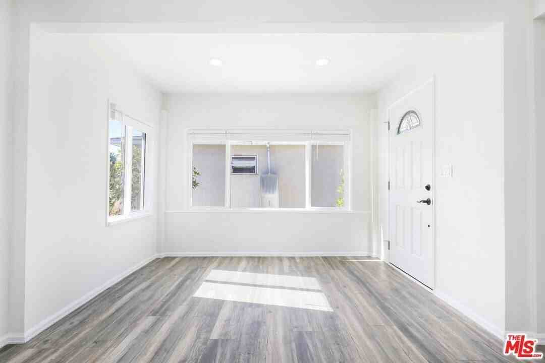 1722 N Avenue 45 - Photo 5 of 39