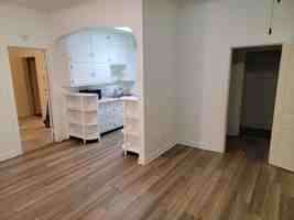 featured image of 1338 Main St #8