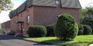 featured image of 385 High St #6