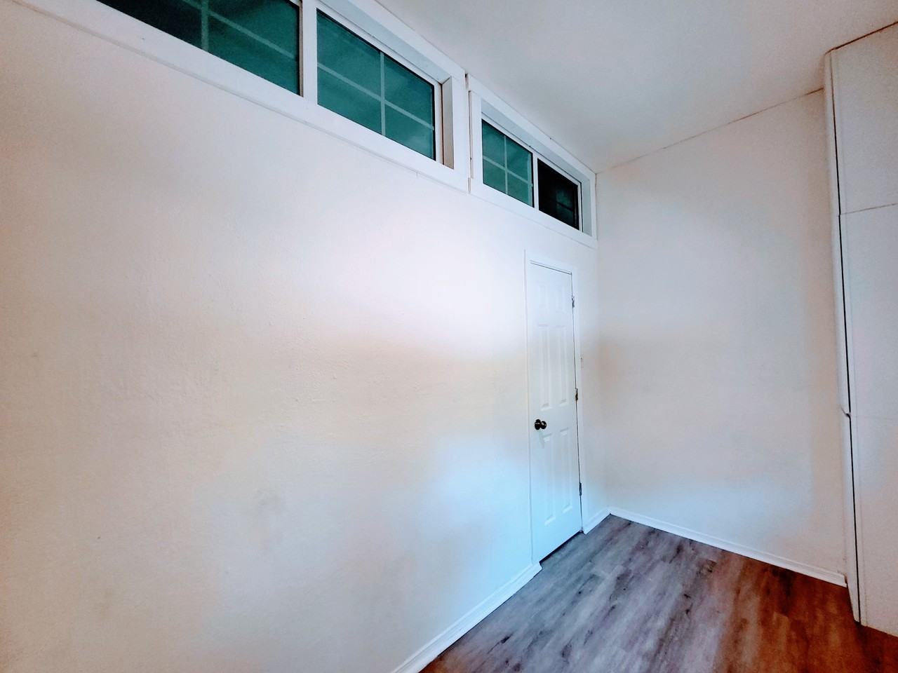 12011 Bell Ave #B3 - Photo 7 of 9