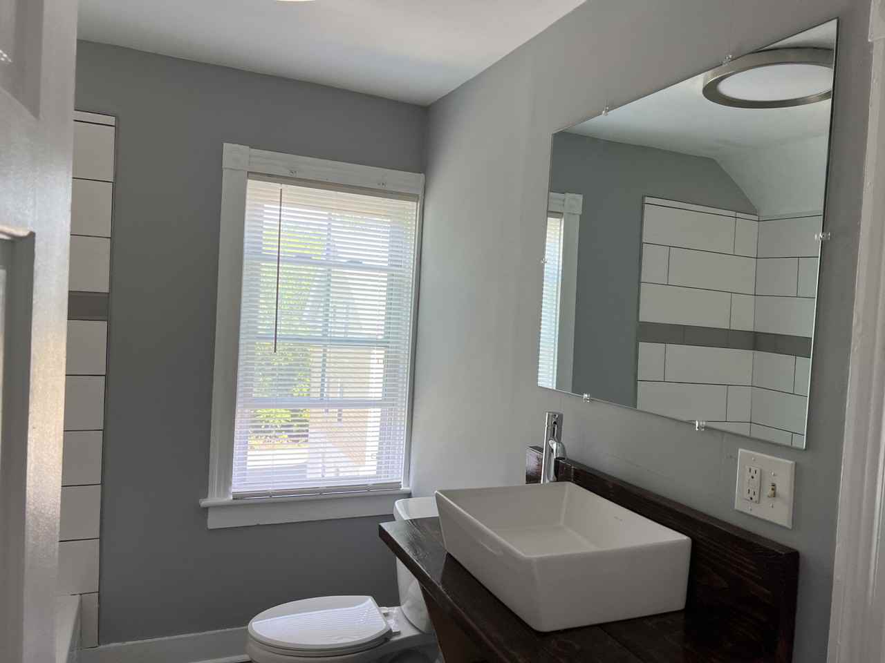 32 Tuxedo Ave #3 - Photo 3 of 6