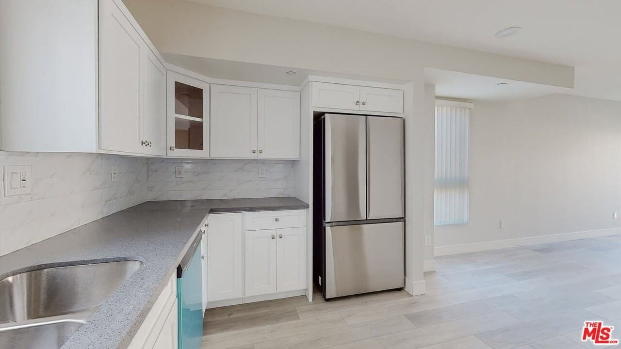 307 Rosemont Ave - Photo 3 of 30