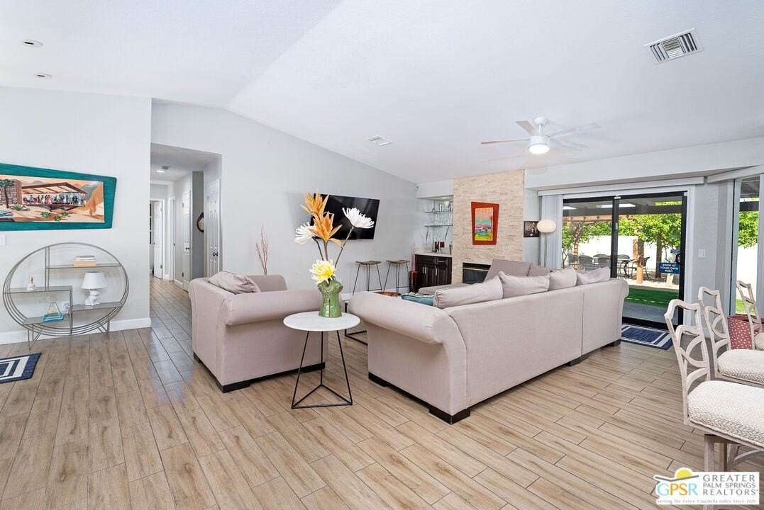 2342 N San Gorgonio Rd - Photo 2 of 35