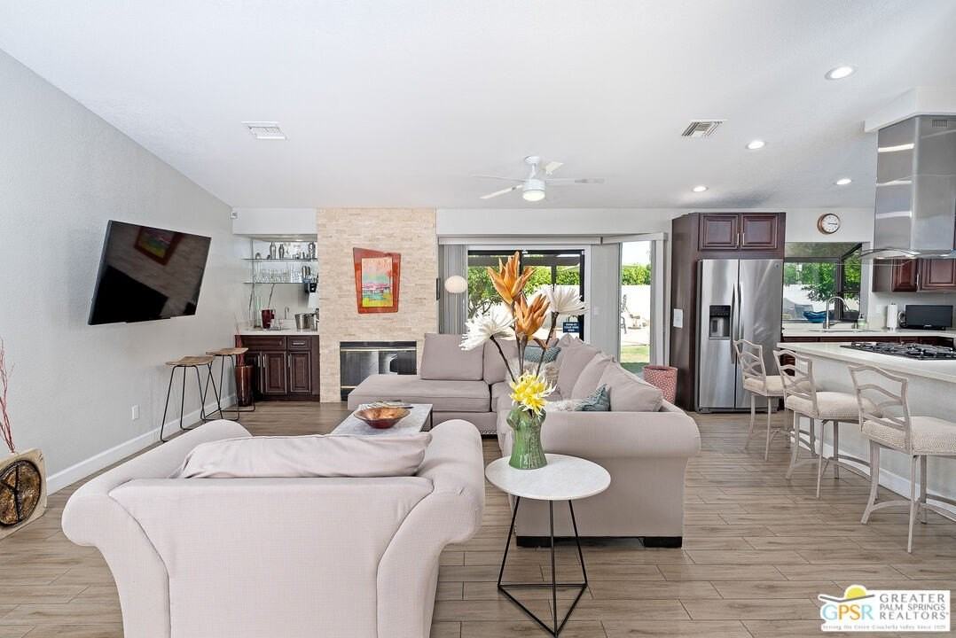 2342 N San Gorgonio Rd - Photo 3 of 35