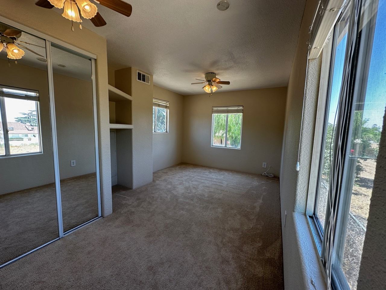 39334 Cherry Valley Blvd - Photo 3 of 17