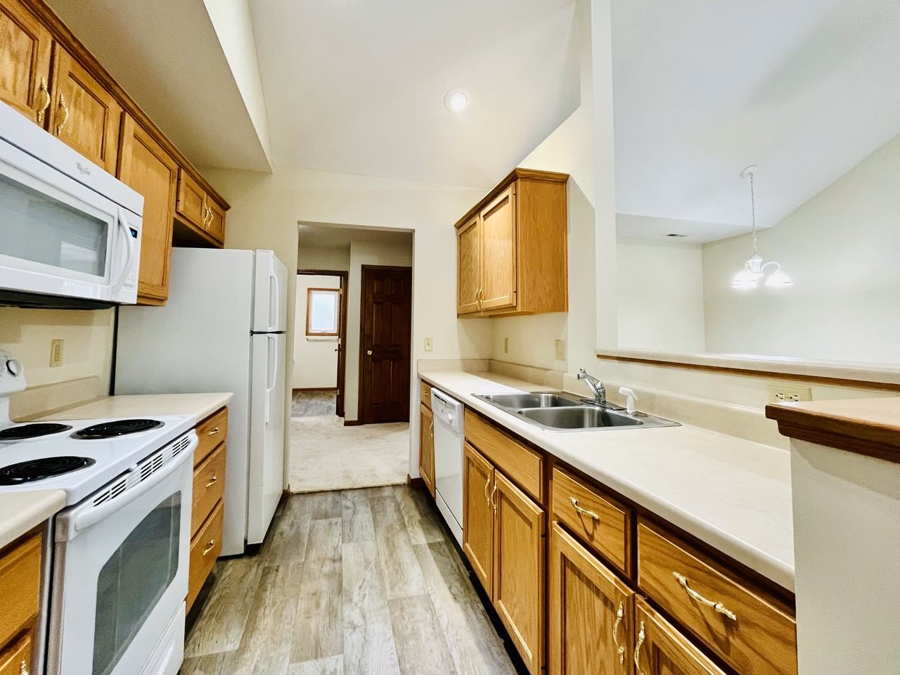 3311 Ruby Circle Ct #3311 - Photo 3 of 15