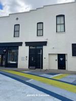 featured image of 409 6th St #B