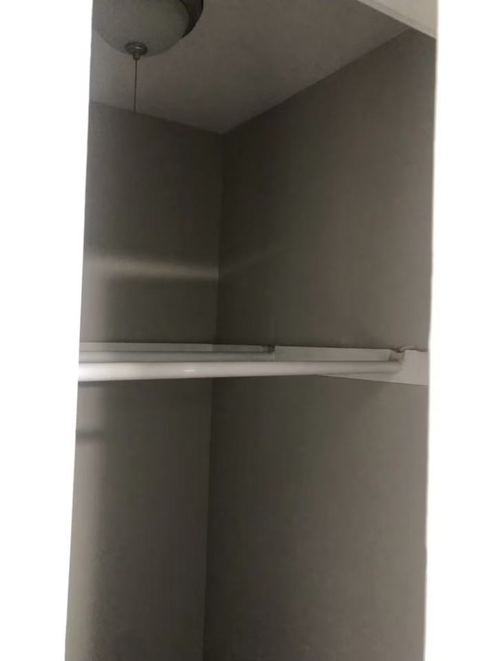 132 E George St #132 - Photo 7 of 15