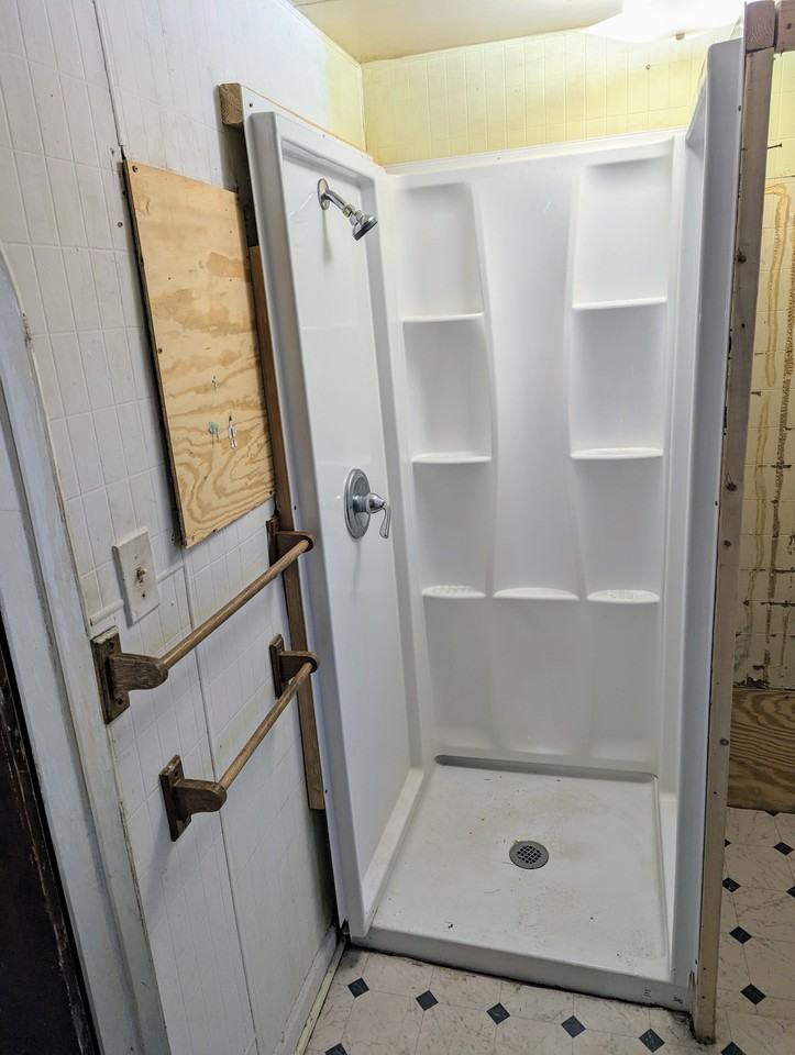 15 W 10th St #19 - Photo 4 of 7