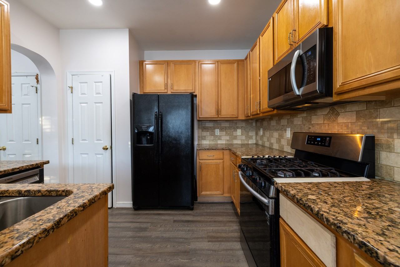 305 Jamerson Ct #1 - Photo 7 of 22