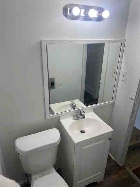 1825 S Topeka Ave #1 - Photo 5 of 12