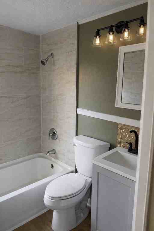 1605 West St #B - Photo 4 of 4