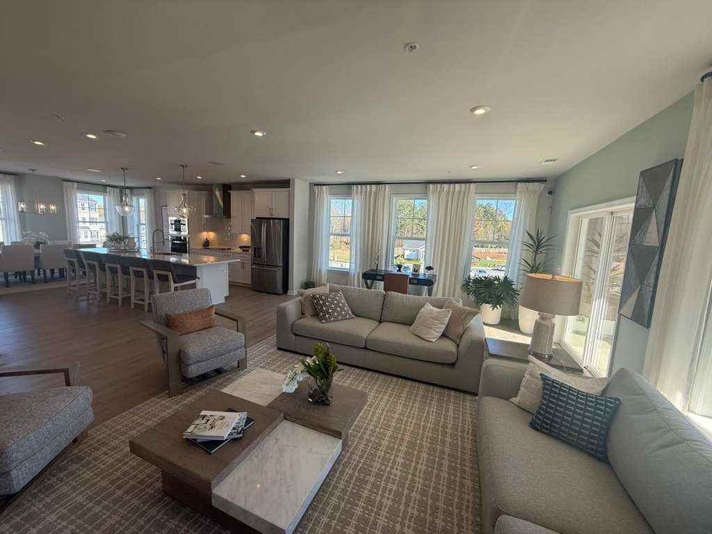 9221 Magellan Pkwy #2 - Photo 3 of 35