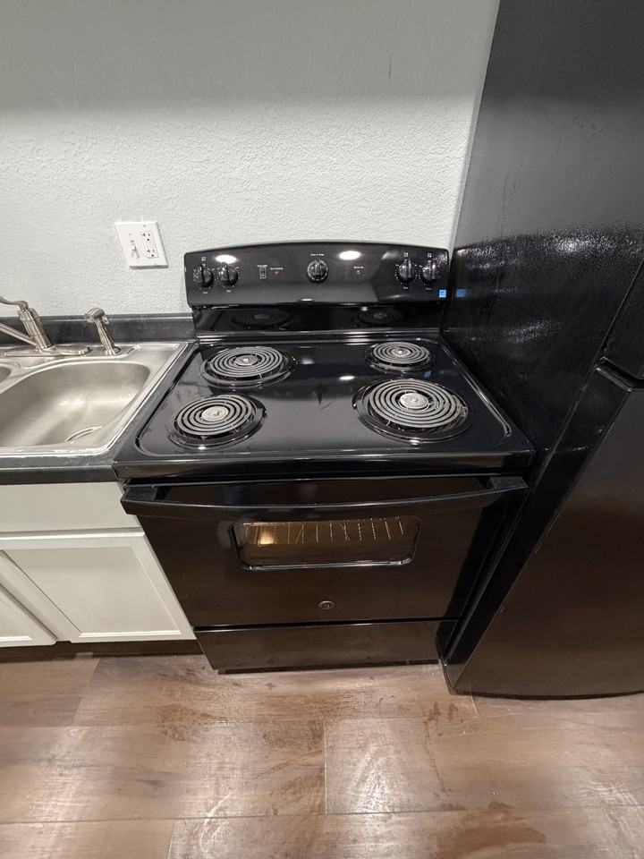 251 S Main St #2 - Photo 7 of 10