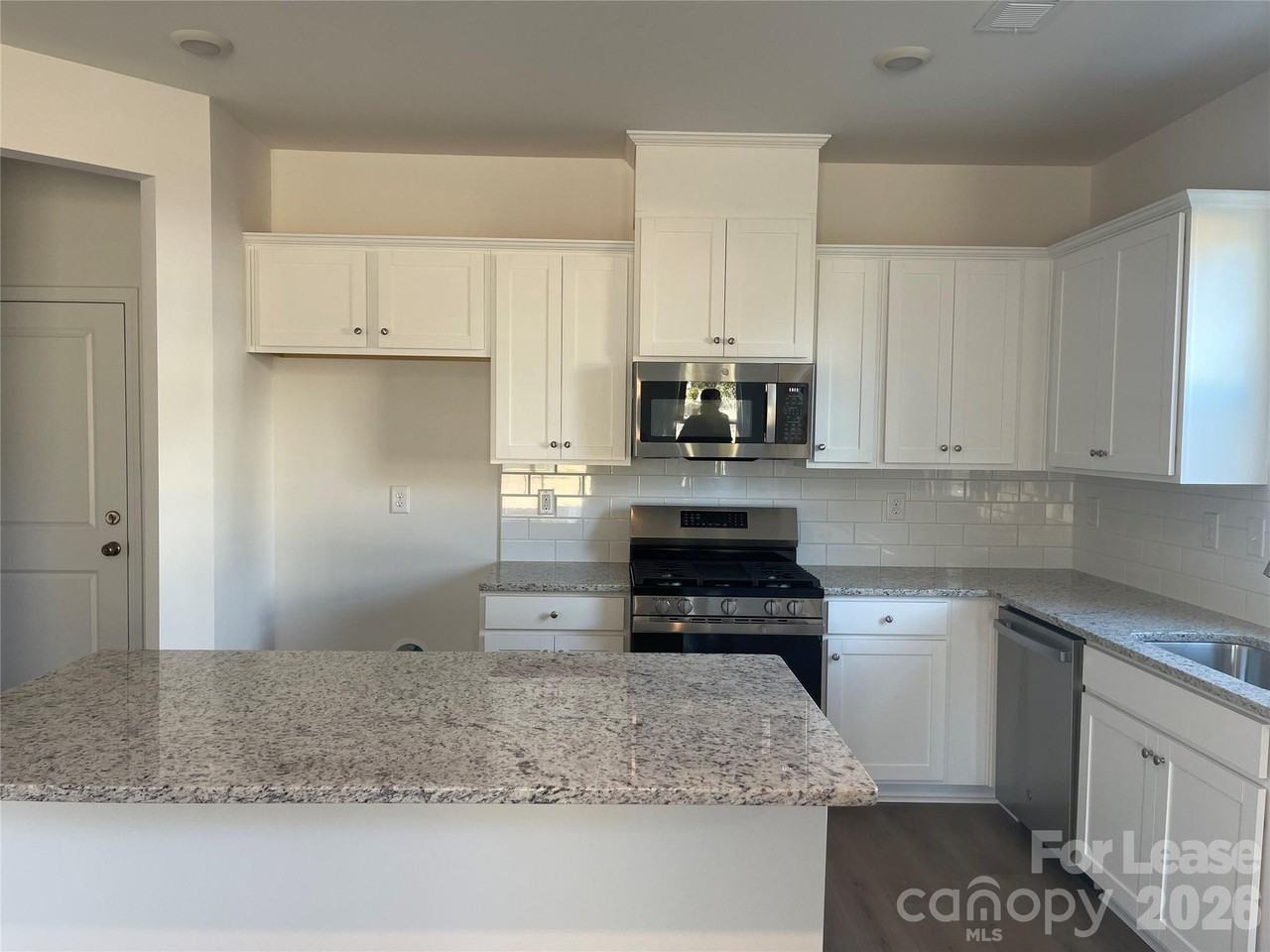 5007 Falstone Dr - Photo 4 of 13